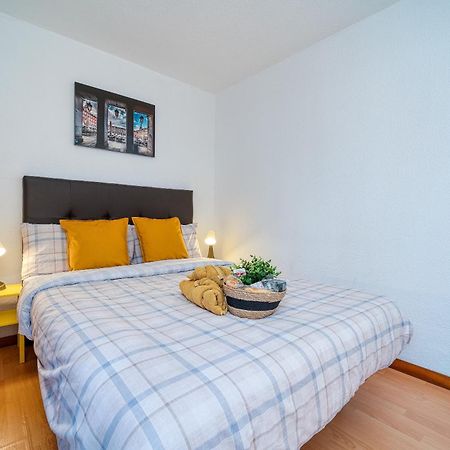 P Casacafe Madrid Calle Carlos Dubois 3 المظهر الخارجي الصورة
